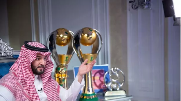 الهلال يتعاقد مع 3 رعاة جدد